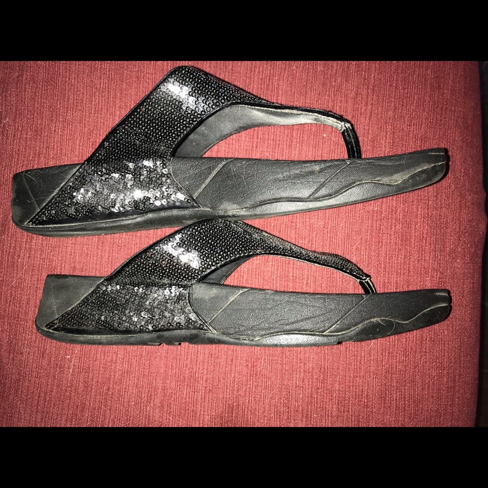 Ladies Black Sequin FitFlops Sandals, size 10